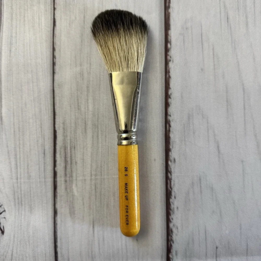 Make Up For Ever Professional France Brush 28 S‎